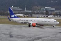 LN-RGD @ LOWI - Scandinavian Airlines - by Maximilian Gruber