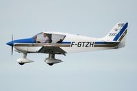 F-GTZH @ LFRB - Robin DR-400-120, Short Approach Rwy 25L, Brest-Guipavas Airport (LFRB-BES) - by Yves-Q