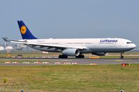 D-AIKO @ EDDF - Lufthansa A333 during its take-off run. - by FerryPNL