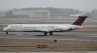 N914DE @ DTW - Delta MD-88 - by Florida Metal