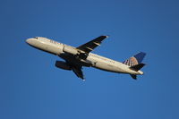 N420UA @ KSEA - United Airlines. A320-232. N420UA 4620 cn 489. Seattle Tacoma - International (SEA KSEA). Image © Brian McBride. 31 March 2013 - by Brian McBride