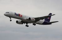 N942FD @ LAL - Fed Ex 757-200 fly by at Sun N Fun - by Florida Metal