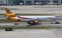 N952AR @ MIA - Skylease Cargo MD-11F - by Florida Metal