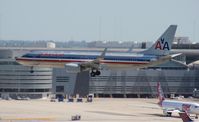 N962AN @ MIA - American 737-800 - by Florida Metal