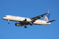 N17105 @ TPA - United 757-200 - by Florida Metal