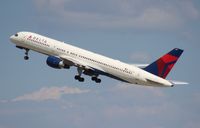 N67171 @ DTW - Delta 757-200 - by Florida Metal