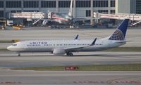 N73406 @ MIA - United 737-900 - by Florida Metal