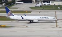 N78438 @ FLL - United 737-900 - by Florida Metal