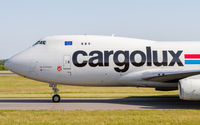 LX-UCV @ ELLX - taxying to the cargo center at LUX - by Friedrich Becker