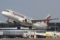A7-AHQ @ LOWW - Qatar A320 - by Thomas Ranner
