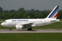F-GUGF @ EDDL - Airbus 318 Air France - by Triple777