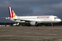 D-AIQK @ EDDK - GWI 2012 c/s - by Wolfgang Zilske