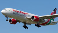 5Y-KYZ @ EGLL - Kenya Airways - by Karl-Heinz Krebs