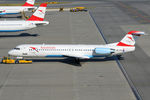 OE-LVA @ VIE - Austrian Airlines - by Chris Jilli