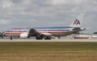 N756AM @ MIA - American 777-200 - by Florida Metal