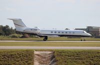 N785QS @ ORL - Gulfstream 550 - by Florida Metal