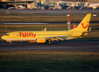 D-AHFY @ LFBO - Taxiing to the Airport after landing rwy 32L - by Shunn311