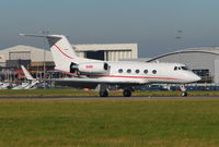 N4NR @ EGGW - N4NR  arrives at Luton 15.10.11 - by GTF4J2M