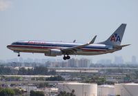 N941AN @ MIA - American 737-800 - by Florida Metal