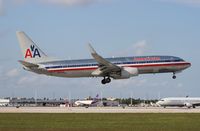N957AN @ MIA - American 737-800 - by Florida Metal