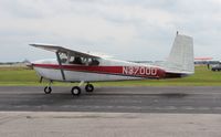 N3700D @ LAL - Cessna 182A