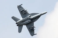 168890 @ EGVA - RIAT 2014, F/A-18F Super Hornet, US Navy, VFA-106, Seen overflying the Domestic Site at RAF Fairford.