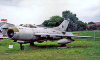 1040 @ LKKK - Mikoyan-Gurevich MiG-19PM (651040) (Czech Air Force) Kunovice~OK 20/06/1996 - by Ray Barber