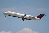 N8698A @ DTW - Delta Connection CRJ-200 - by Florida Metal