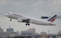 F-GKXG @ MIA - Air France A320 - by Florida Metal