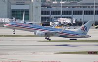 N699AN @ MIA - American 757-200 - by Florida Metal