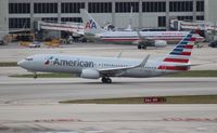 N801NN @ MIA - American 737-800 - by Florida Metal