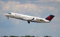 N813AY @ DTW - Delta Connection CRJ-200 - by Florida Metal