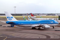 PH-BFP @ EHAM - Boeing 747-406M [26374] (KLM Asia) Amsterdam-Schiphol~PH 10/08/2006 - by Ray Barber