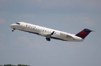 N827AY @ DTW - Delta Connection CRJ-200 - by Florida Metal