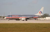 N913AN @ MIA - American 737-800 - by Florida Metal