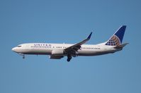 N17233 @ MCO - United 737-800 - by Florida Metal