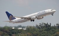 N77261 @ FLL - United 737-800 - by Florida Metal