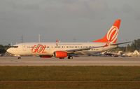 PR-GUH @ MIA - GOL 737-800 - by Florida Metal
