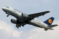 D-AILE @ LOWW - Lufthansa A319 - by Andreas Ranner