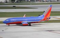 N220WN @ FLL - Southwest 737-700 - by Florida Metal