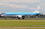 PH-EZK @ EHAM - KLM Cityhopper ERJ190 - by FerryPNL