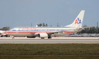 N890NN @ MIA - American 737-800 - by Florida Metal