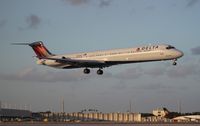 N905DE @ MIA - Delta MD-88 - by Florida Metal