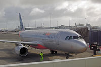 VH-VQU @ NZAA - At Auckland - by Micha Lueck