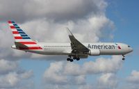 N382AN @ MIA - American 767-300 - by Florida Metal
