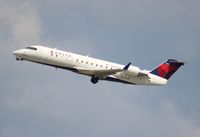 N8886A @ DTW - Delta Connection CRJ-200 - by Florida Metal