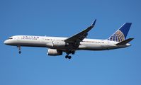 N18119 @ MCO - United 757-200 - by Florida Metal