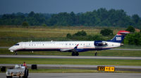 N904FJ @ KCLT - Taxi CLT - by Ronald Barker