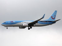 D-ATUM @ EDDF - Landing rwy 25L in new TUI c/s - by Shunn311