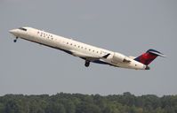 N760EV @ DTW - ASA CRJ-700 - by Florida Metal